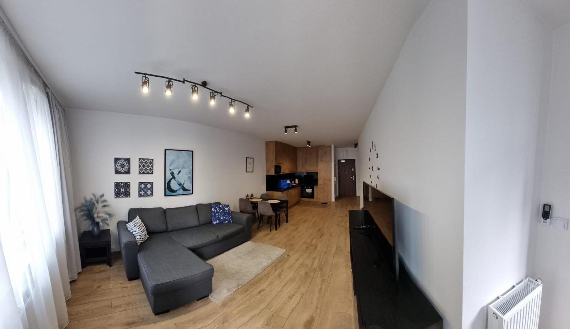 Apartament Near Sky Tower فروتسواف المظهر الخارجي الصورة